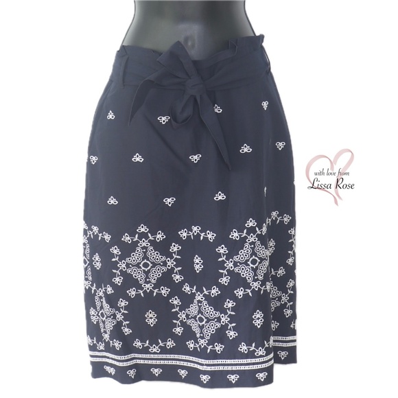 Floral Eyelet Pencil Skirt (Ann Taylor) - Picture 1 of 4
